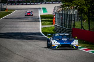 #159 Garage 59 GBR Aston Martin Vantage AMR GT3 Nicolai Kjaergaard DNK Alex MacDowall GBR Valentin Hasse Clot FRA Silver Cup, GT3, Pre-Qualifying
