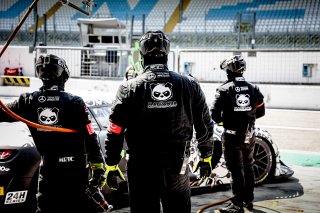 Pitlane, Pre-Qualifying
