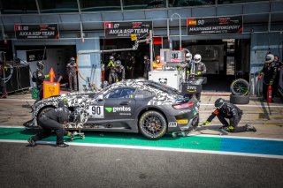 Pitlane, Pre-Qualifying
