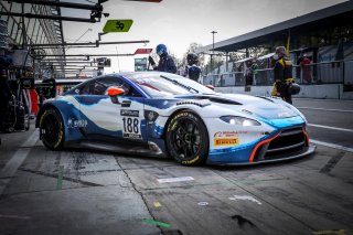 Pitlane, Pre-Qualifying
