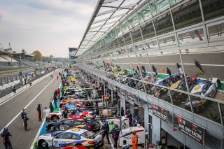 Pitlane, Qualifying
