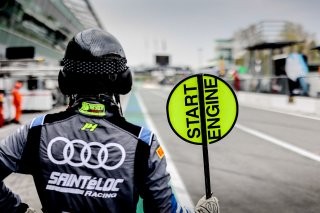 Pitlane, Qualifying
