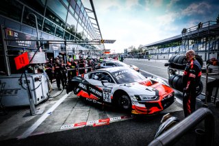 Pitlane, Race
