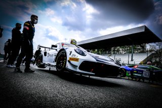 Grid, Race
