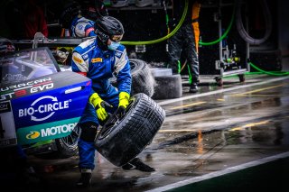 Pitlane, Race
