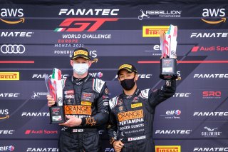Podium, Race
