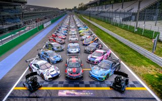 GT3 GT4 GT2 Group Photo

