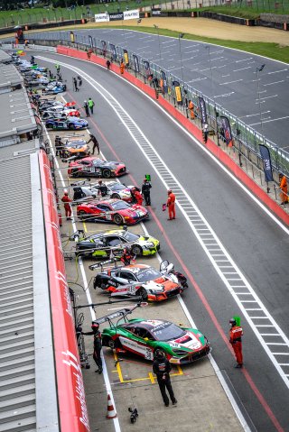 Free Practice, Pitlane
