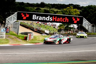 #38 Jota GBR McLaren 720 S GT3 Oliver Wilkinson GBR Ben Barnicoat GBR Pro, Free Practice
