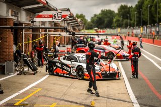Pitlane, Pre-Qualifying
