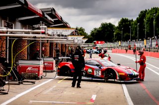 Pitlane, Pre-Qualifying
