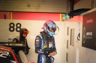 Pitlane, Pre-Qualifying
