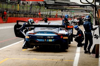 Pitlane, Pre-Qualifying
