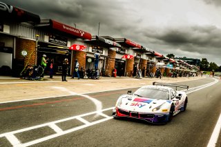 Pitlane, Pre-Qualifying
