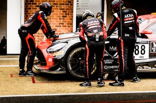Pitlane, Pre-Qualifying
