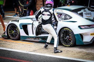 Pitlane, Race 2
