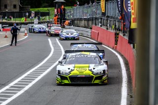 Pitlane, Race 2
