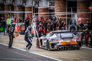 Pitlane, Race 2
