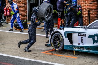 Pitlane, Race 2
