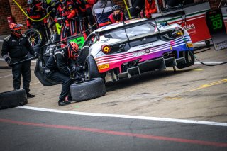 Pitlane, Race 2
