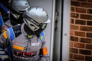 Pitlane, Race 2
