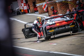 Pitlane, Race 2
