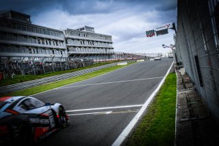 Finish, Race 2
