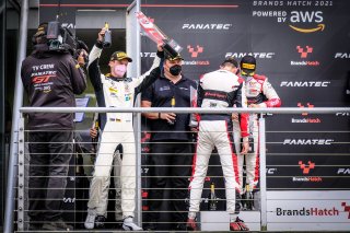 Podium, Race 2
