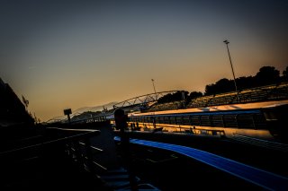 Paddock
