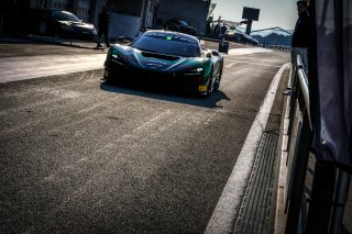 Pitlane, Test Days

