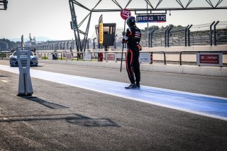 Pitlane, Test Days
