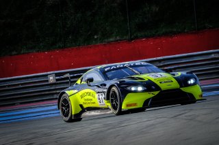 #97 Beechdean AMR GBR Aston Martin Vantage AMR GT3, Test Days
