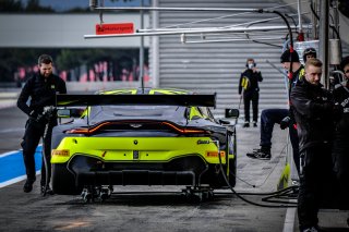 Pitlane, Test Days
