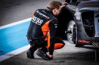 Pitlane, Test Days
