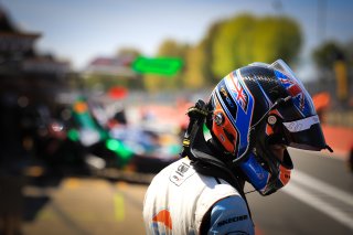 Pitlane, Pre-Qualifying
