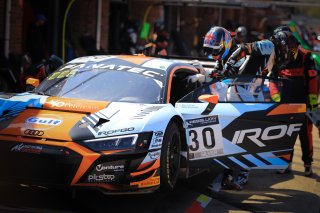 #30 Team WRT BEL Audi R8 LMS evo II GT3 Benjamin Goethe MCO Thomas Neubauer FRA Silver Cup, Pitlane, Pre-Qualifying
