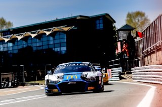 Pitlane, Pre-Qualifying
