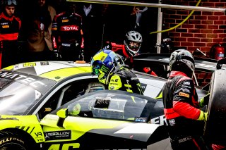 Pitlane, Race 1
