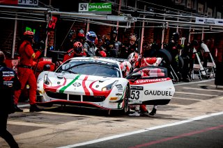 Pitlane, Race 1

