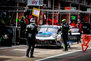 Pitlane, Race 1
