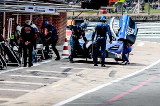 Pitlane, Race 1
