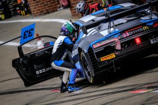 Pitlane, Race 2
