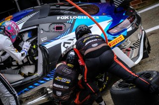 Pitlane, Race 2
