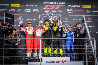 Podium, Race 2
