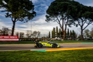 #97 Beechdean AMR GBR Aston Martin Vantage AMR GT3 Valentin HASSE-CLOT FRA Theo NOUET FRA Andrew HOWARD GBR Gold Cup, Bronze Test, GT3
