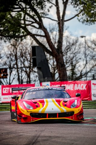 #21 AF Corse ITA Ferrari 488 GT3 Hugo DELACOUR ITA Cedric SBIRRAZZUOLI MCO Alessandro BALZAN ITA Gold Cup, Bronze Test, GT3
