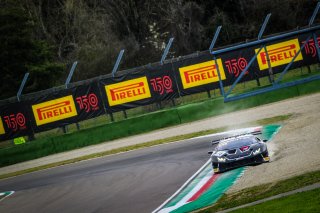 #78 Barwell Motorsport GBR Lamborghini Huracan GT3 Evo Ben BARKER GBR Alex MALYKHIN ND James DORLIN GBR Gold Cup, Free Practice
