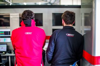 Free Practice, GT3, Pitlane
