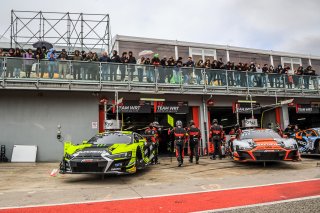 Pit Lane, Pre-Qualifying
