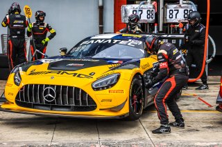 Pit Lane, Pre-Qualifying
